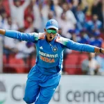 Yashasvi-Jaiswal-enjoying-wicket-asksportsinfo